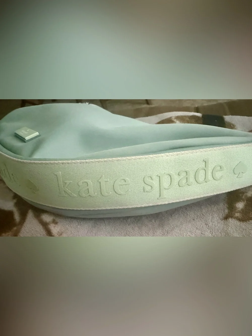 Kate Spade New York Carter Crescent Hobo Shoulder Sling Bag LIKE NEW